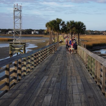 Pitt Street Bridge - Looking North on the Pitt Street Bridge. - Parks Near Me - Mount Pleasant, South Carolina