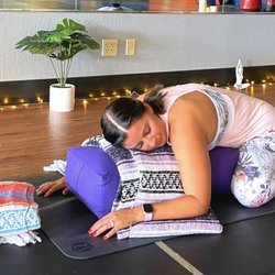 Blanco Gold Yoga