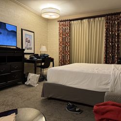 Ayres Hotel Costa Mesa/Newport Beach - King suite
