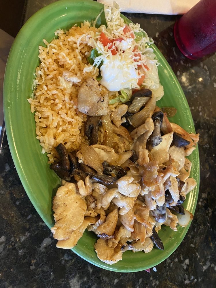 Social spots from 5 De Mayo Mexican Grill