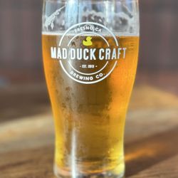 Mad Duck Craft Brewing  Northwest - Honeypot Pint