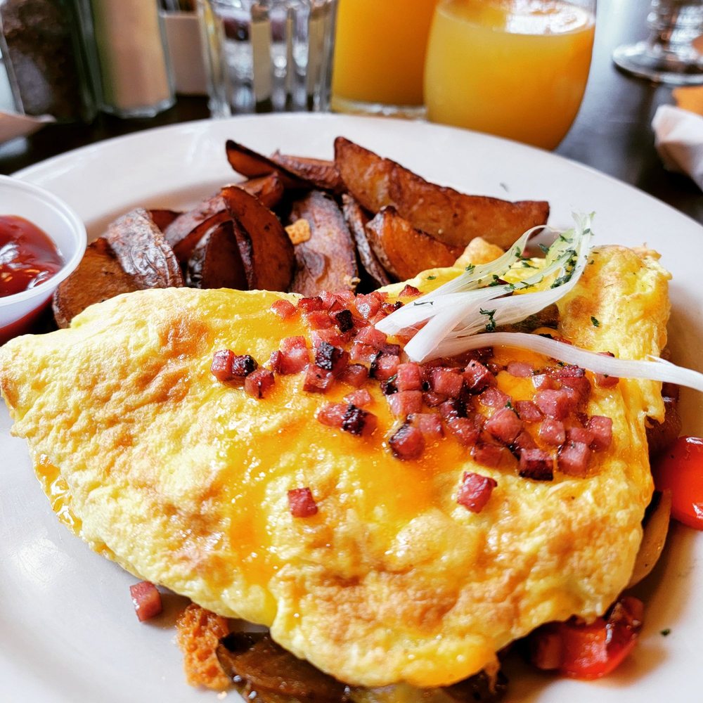 Port & Park - Denver omelet - New American Near Me - Chicago, Illinois Port & Park - Denver omelet - New American Near Me - Chicago, Illinois