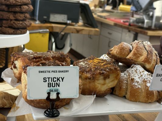 Sonoma Cheese Factory by null