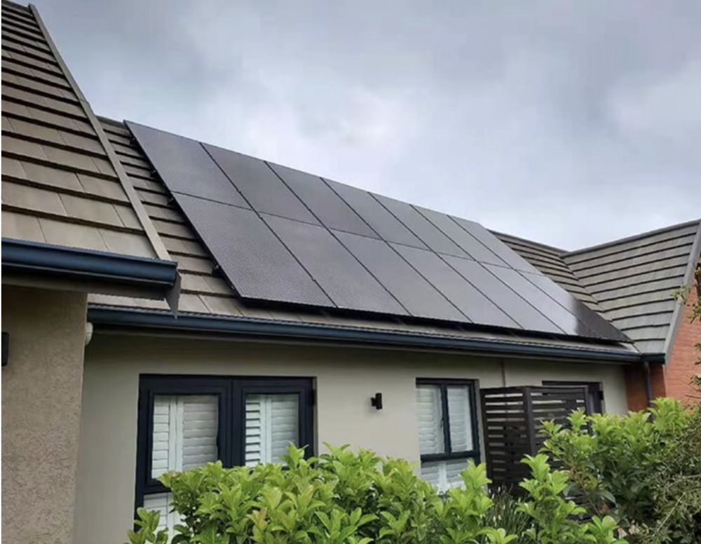 Slide of Renaissance Solar