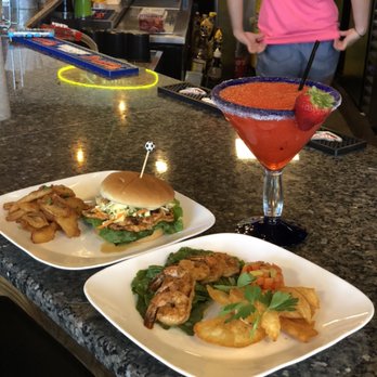 Touchdown Sports Bar - Strawberry daiquiri, grilled Cajun Shrimp and Thai chicken Sandwich - Sports Bars Near Me - Moultrie, Georgia Touchdown Sports Bar - Strawberry daiquiri, grilled Cajun Shrimp and Thai chicken Sandwich - Sports Bars Near Me - Moultrie, Georgia