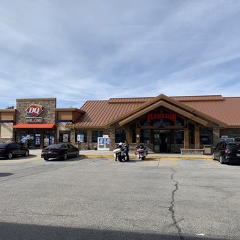 Maverik Adventure's First Stop - Exterior - Gas Stations Near Me - Perry, Utah