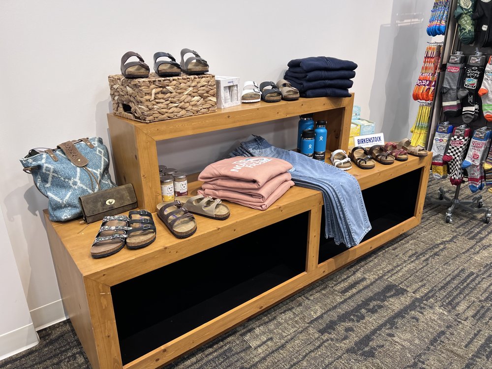 BENDERS Updated August 2024 16 Photos 901 W Central Entrance