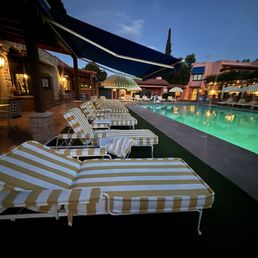 Pool Pool