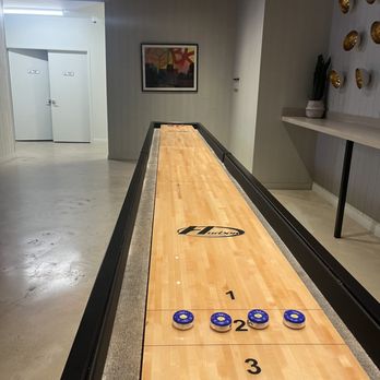Golfzon Social - Game area near bathroom - Golf Near Me - Brooklyn, New York