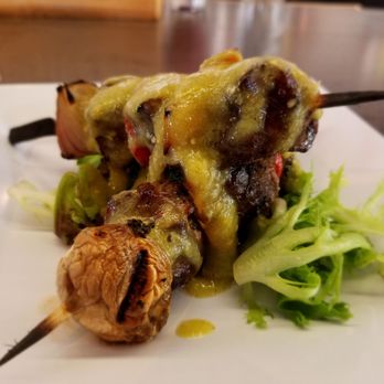 Skyline Kitchen & Vine - Flank skewers - soy, cumin & cilantro marinade, bell pepper, red onion and mushrooms - New American Near Me - Reno, Nevada