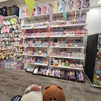 Kawaii Corner - Pens, erasers, pencil sharpeners, notebooks, and other cute stuff! - Gift Shops Near Me - Aiea, Hawaii