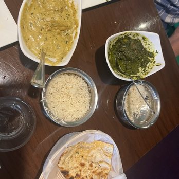 Destination India Restaurant & Bar - Chicken korma, Lamb saag, naan (taken after we'd eaten) - Indian Near Me - Derry, New Hampshire Destination India Restaurant & Bar - Chicken korma, Lamb saag, naan (taken after we'd eaten) - Indian Near Me - Derry, New Hampshire