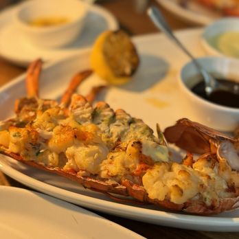 Marbled & Fin - Yummy lobster - Seafood Near Me - Charleston, South Carolina Marbled & Fin - Yummy lobster - Seafood Near Me - Charleston, South Carolina