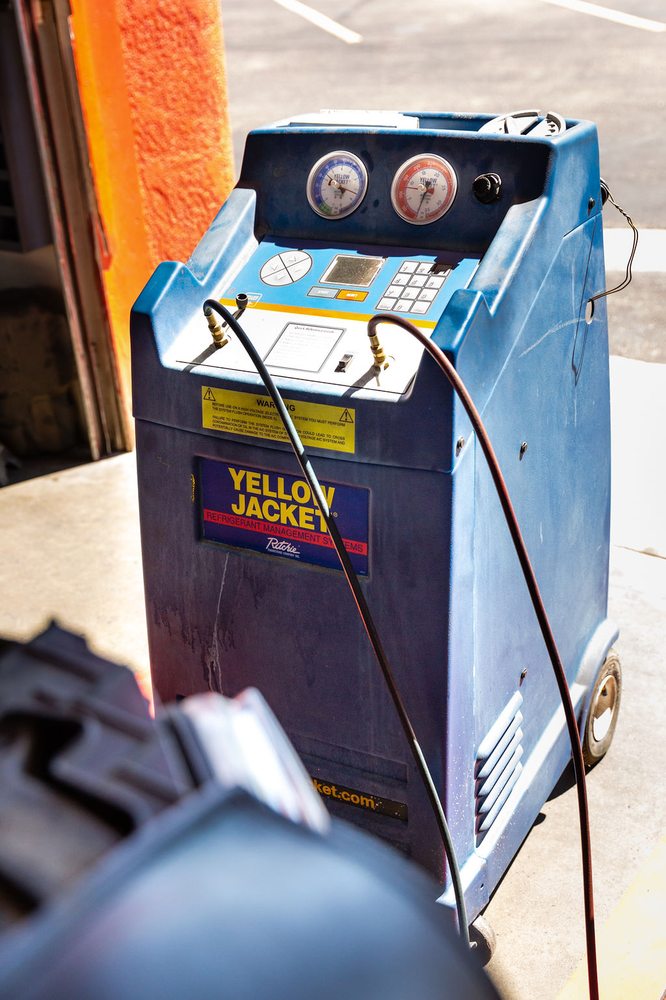 Grease Monkey Colorado Springs, Colorado Springs Roadtrippers