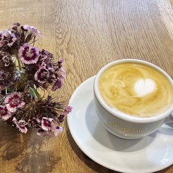 Café Leev - Cappu - Cafes Near Me - Hamburg, HH Café Leev - Cappu - Cafes Near Me - Hamburg, HH