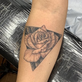 Savannah Ink Tattoo - Tattoo Near Me - Savannah, Georgia Savannah Ink Tattoo - Tattoo Near Me - Savannah, Georgia