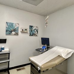 Cascade Women's Health - Ultrasound room