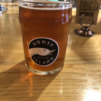 Goose Island Tap Room - Half Pint of Sunday Stroll Lager - Breweries Near Me - Chicago, Illinois