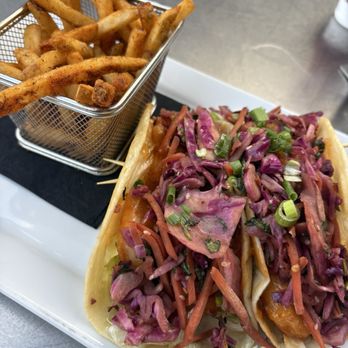 Muck & Fuss - shrimp tacos and cajun fries - Burgers Near Me - New Braunfels, Texas Muck & Fuss - shrimp tacos and cajun fries - Burgers Near Me - New Braunfels, Texas