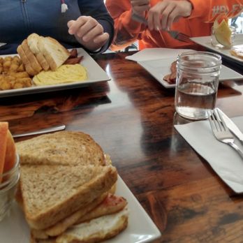 Brick Farm Breakfast - Breakfast & Brunch Near Me - Toronto, Ontario