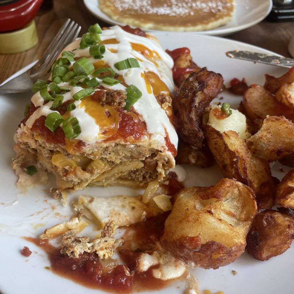 Eggy's Diner - Minneapolis - Eggy's Burger and Pancake - Breakfast & Brunch Near Me - Minneapolis, Minnesota Eggy's Diner - Minneapolis - Eggy's Burger and Pancake - Breakfast & Brunch Near Me - Minneapolis, Minnesota