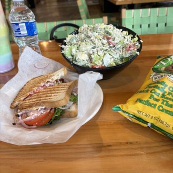 Cheffie's Cafe - Cobb salad and BLT on gluten free bread with purple onion - Sandwiches Near Me - Memphis, Tennessee
