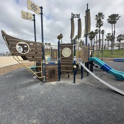 Huntington Beach All-Inclusive Playground - Shop
