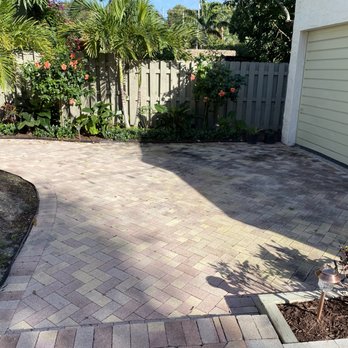Lopez Landscaping & Design - Before photo - Landscape Architects or Designers Near Me - West Palm Beach, Florida