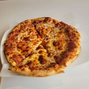 Kingston Pizza - Pizza Near Me - Bonnet, Rhode Island