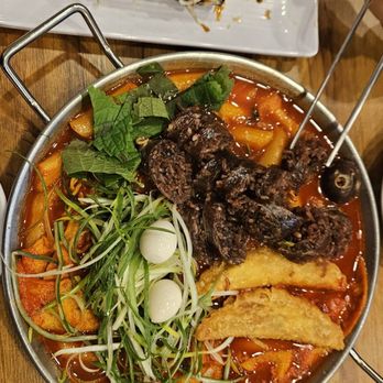 Young Dabang - Soondae Tteokbokki + Brisket Kimbab - Korean Near Me - Irvine, California Young Dabang - Soondae Tteokbokki + Brisket Kimbab - Korean Near Me - Irvine, California