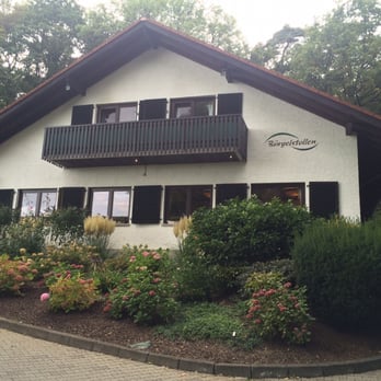 Bürgelstollen - Bürgelstollen: Aussenansicht - German Near Me - Kronberg, HE