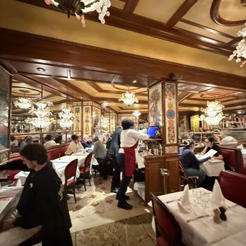 Au Pied de Cochon - Seafood Near Me - Paris, 75 Au Pied de Cochon - Seafood Near Me - Paris, 75