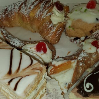 Villabate Alba - Lobster tail, St. Joseph's Pastry, cannolis, Italian Cheesecake, Napoleon - Bakeries Near Me - Brooklyn, New York Villabate Alba - Lobster tail, St. Joseph's Pastry, cannolis, Italian Cheesecake, Napoleon - Bakeries Near Me - Brooklyn, New York