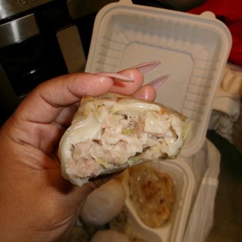 The Best Dim Sum & Pastry - Potsticker filling - Dim Sum Near Me - Oakland, California The Best Dim Sum & Pastry - Potsticker filling - Dim Sum Near Me - Oakland, California
