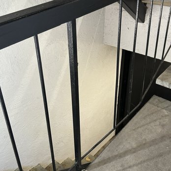 Lafayette Highlands Apartments - Broken safety rail. They supposedly just fixed all of these. - Apartments Near Me - Lafayette, California