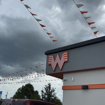 Whataburger - Opening of WHATABURGER. Rain can't keep me from my WHATABURGER! - Burgers Near Me - Orlando, Florida Whataburger - Opening of WHATABURGER. Rain can't keep me from my WHATABURGER! - Burgers Near Me - Orlando, Florida