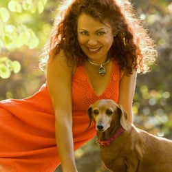 Linda Benn - Linda & her healing pooch