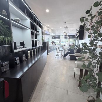 Trung Nguyen E-Coffee - inside - Coffee & Tea Near Me - Long Beach, California Trung Nguyen E-Coffee - inside - Coffee & Tea Near Me - Long Beach, California
