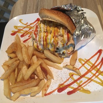 Pachanga Arepa - Venezuelan style Hamburger - Colombian Near Me - Clearwater, Florida Pachanga Arepa - Venezuelan style Hamburger - Colombian Near Me - Clearwater, Florida