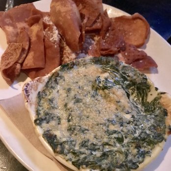 Yard House - Spinach cheese dip - delicious - Bars Near Me - Pasadena, California Yard House - Spinach cheese dip - delicious - Bars Near Me - Pasadena, California