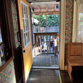 The Turning Peel - Back door going to the back yard. - Pizza Near Me - Portland, Oregon