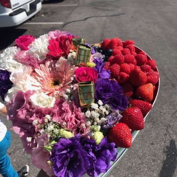 Flowers By Ceci - Florists Near Me - Oxnard, California Flowers By Ceci - Florists Near Me - Oxnard, California