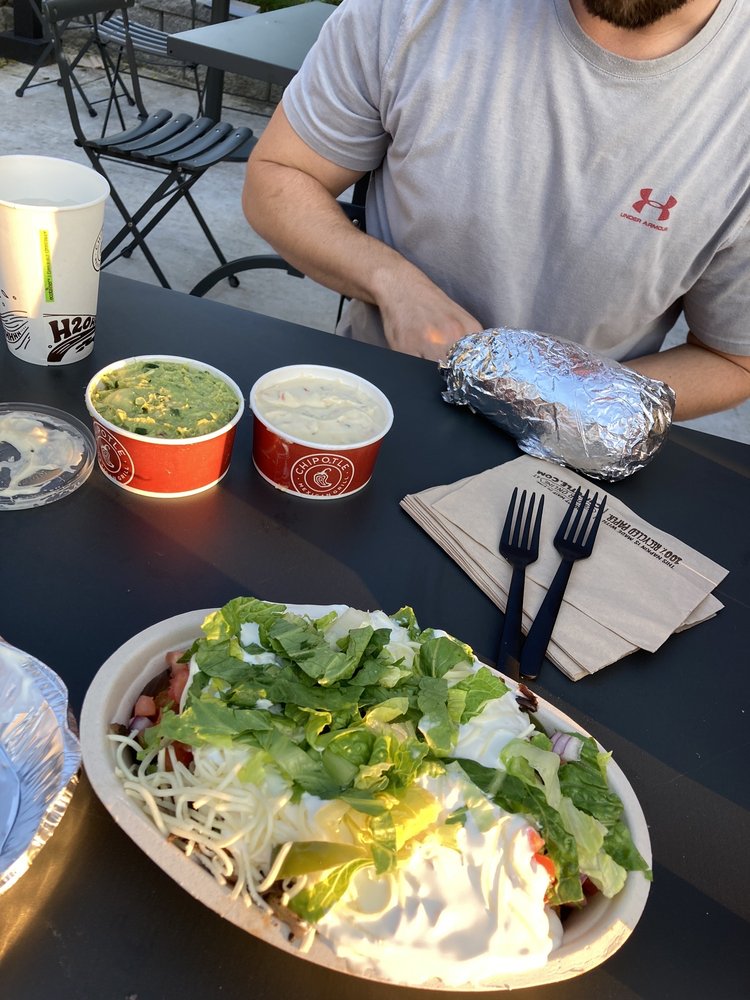 Food from Chipotle Mexican Grill
