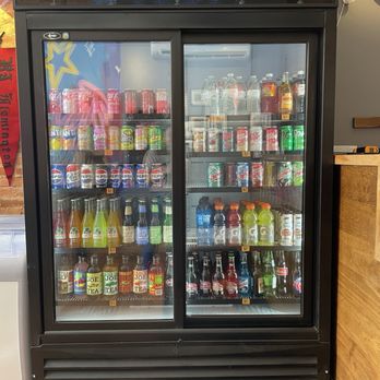 Benny Peretti's - Beverage selection - Pizza Near Me - Philadelphia, Pennsylvania