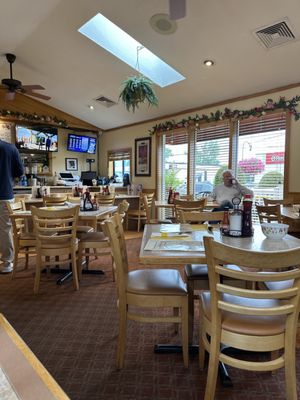 Harriet's Kitchen by null