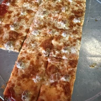 A'mis Italian Restaurant - Pizza - Pizza Near Me - St Louis, Missouri A'mis Italian Restaurant - Pizza - Pizza Near Me - St Louis, Missouri