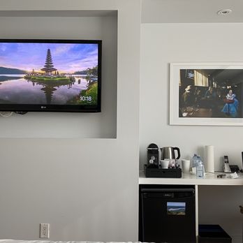 The Burrard - room - Hotels Near Me - Vancouver, British Columbia The Burrard - room - Hotels Near Me - Vancouver, British Columbia