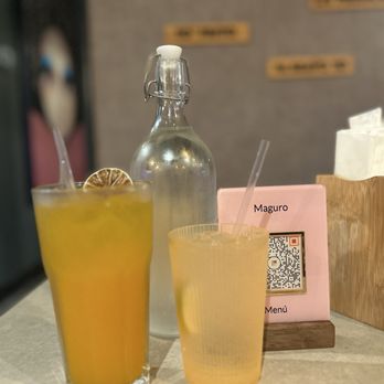 Maguro Sushi - Passion Fruit - Sushi Bars Near Me - Orlando, Florida