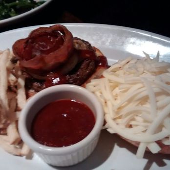 Rutherford Grill - Burger - American Near Me - Rutherford, California