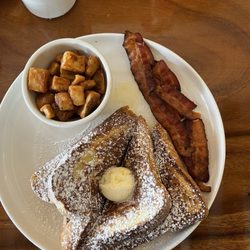 Honey Barrel Breakfast & Grill - French toast
